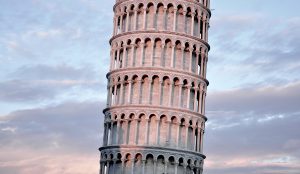 torre di Pisa leaning tower